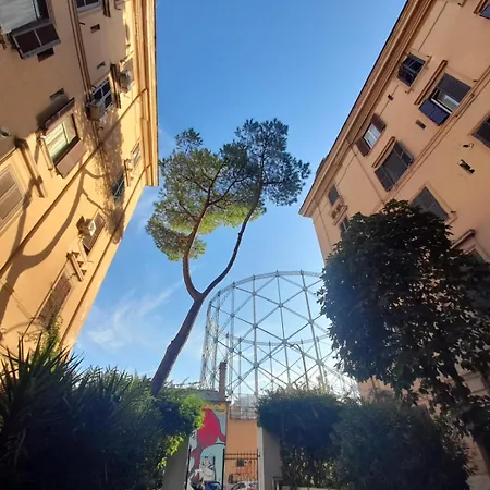 Apartment Elena's - Piramide Metro Station Rome