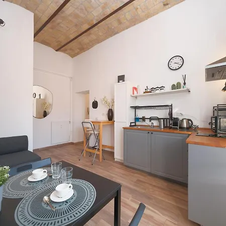 Elena's - Piramide Metro Station Apartamento Roma